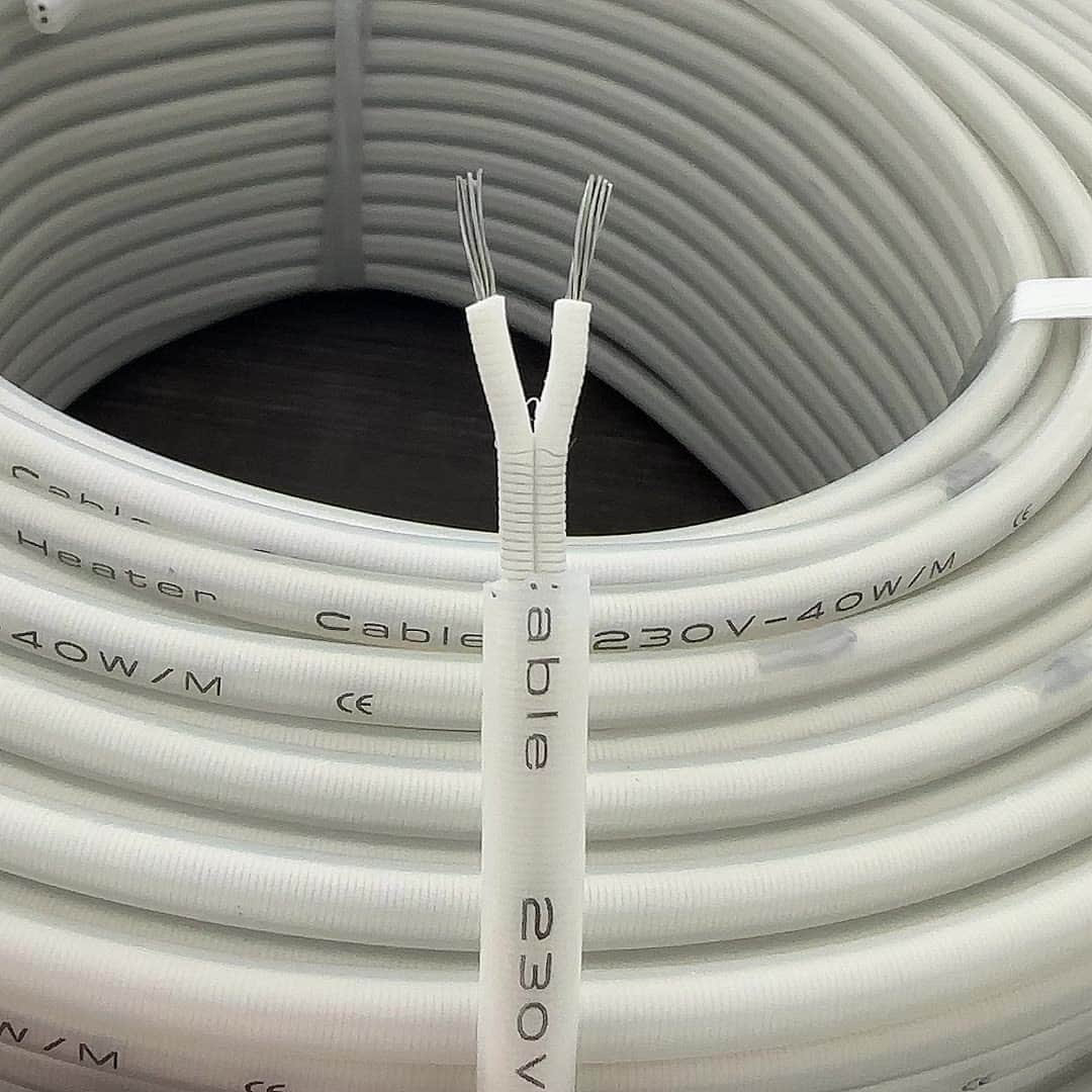 Silicone Rubber Parallel Constant Wattage Heating Cable 15W/m heating cable product image for freeze protection and process heat tracing